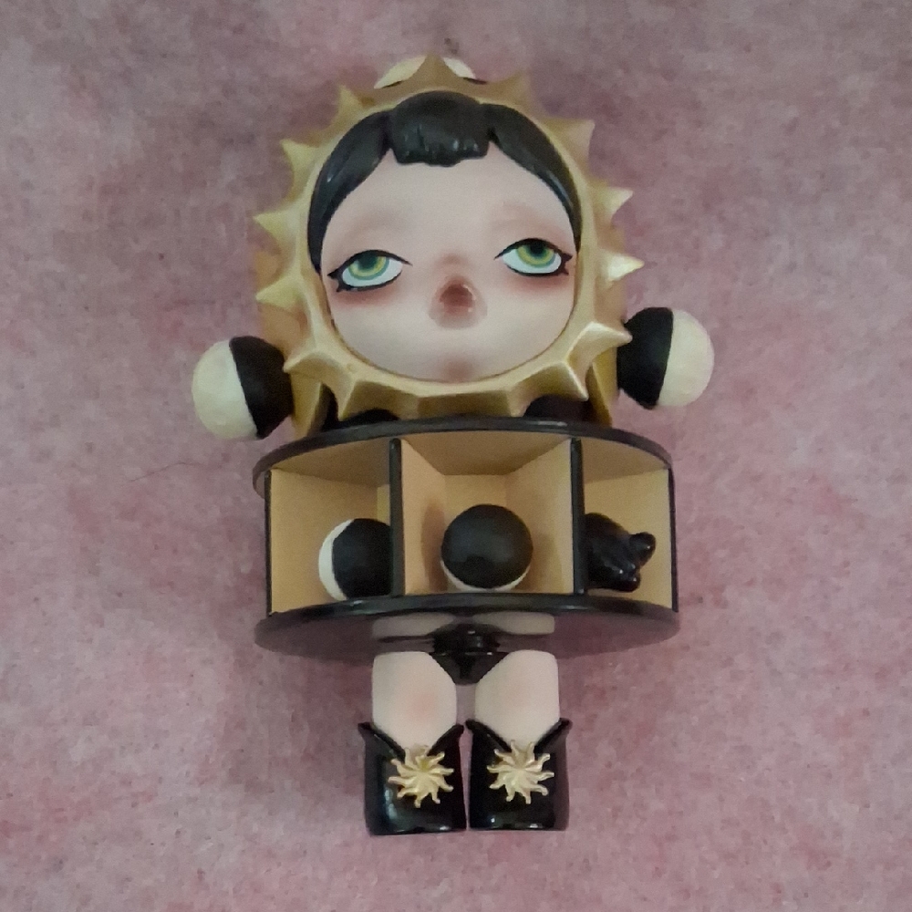 Pop Mart Skull Panda Image of Reality The Merchant